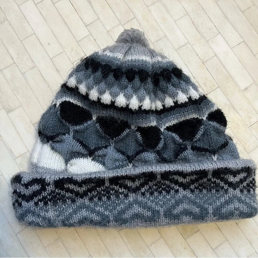 Cozy Knit 100% Alpaca Warm Kids Hat - Gray and Black